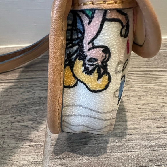 Like New Dooney and Burke Sketch Disney Wristlet - Picture 7 of 8